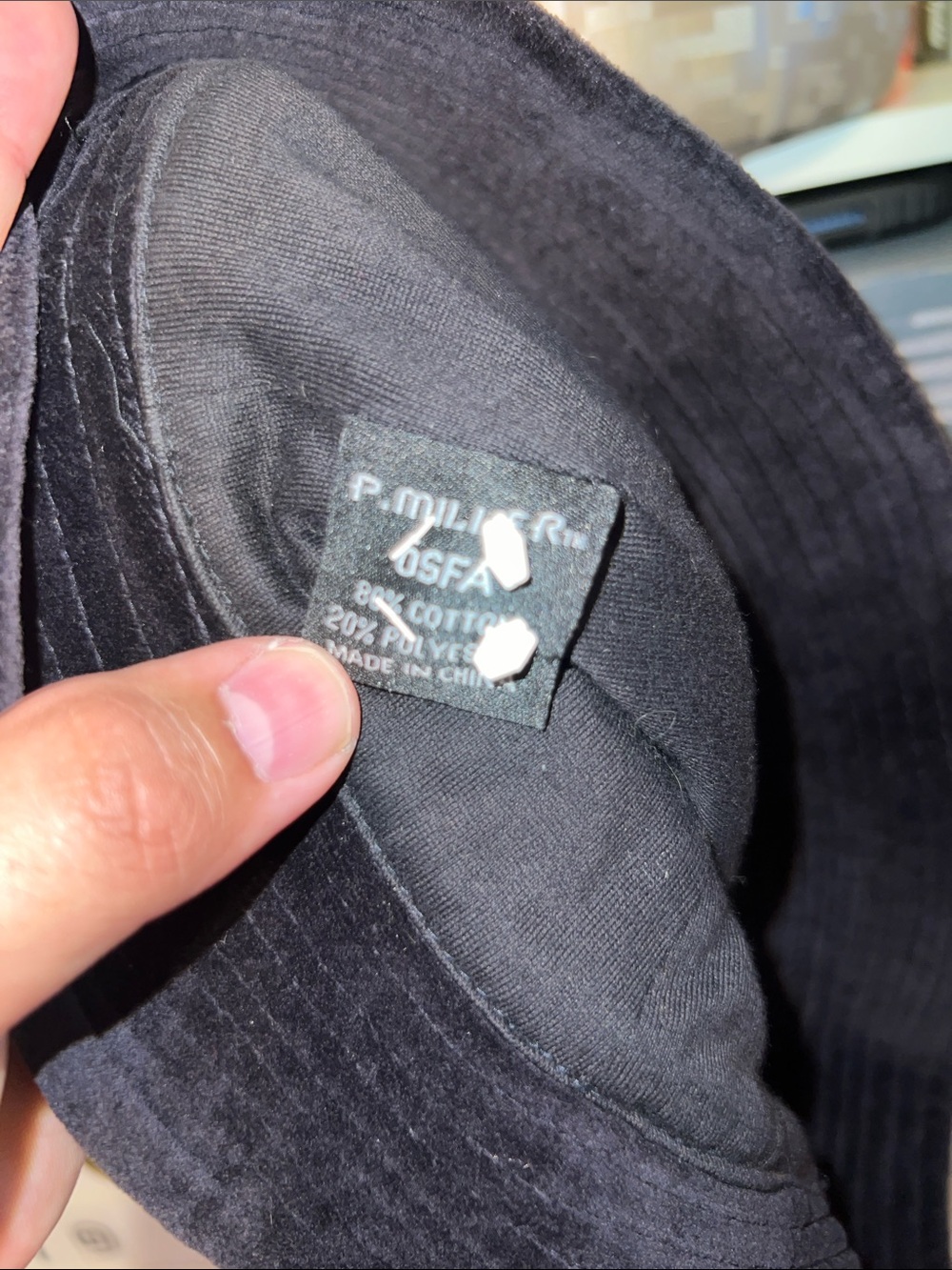 2000’s P Miller Black Velvet Bucket Hat - Picture 3 of 4